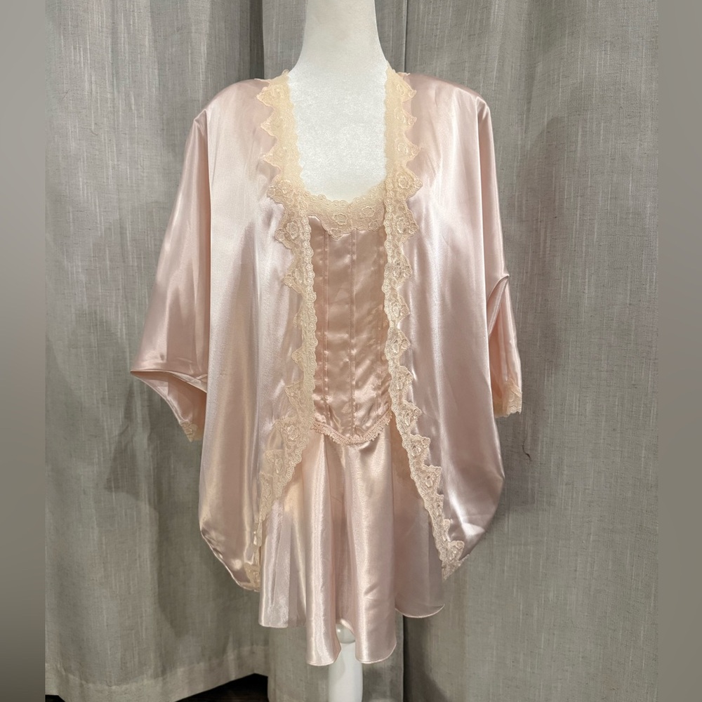 Vintage Victoria's Secret Gold Label 2-Piece Robe & Nightgown Set Small